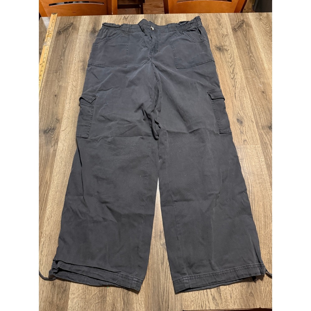 Maurices Pants Women Size XL Gray Wide Leg Drawstring Hem Elastic Waist Cargo